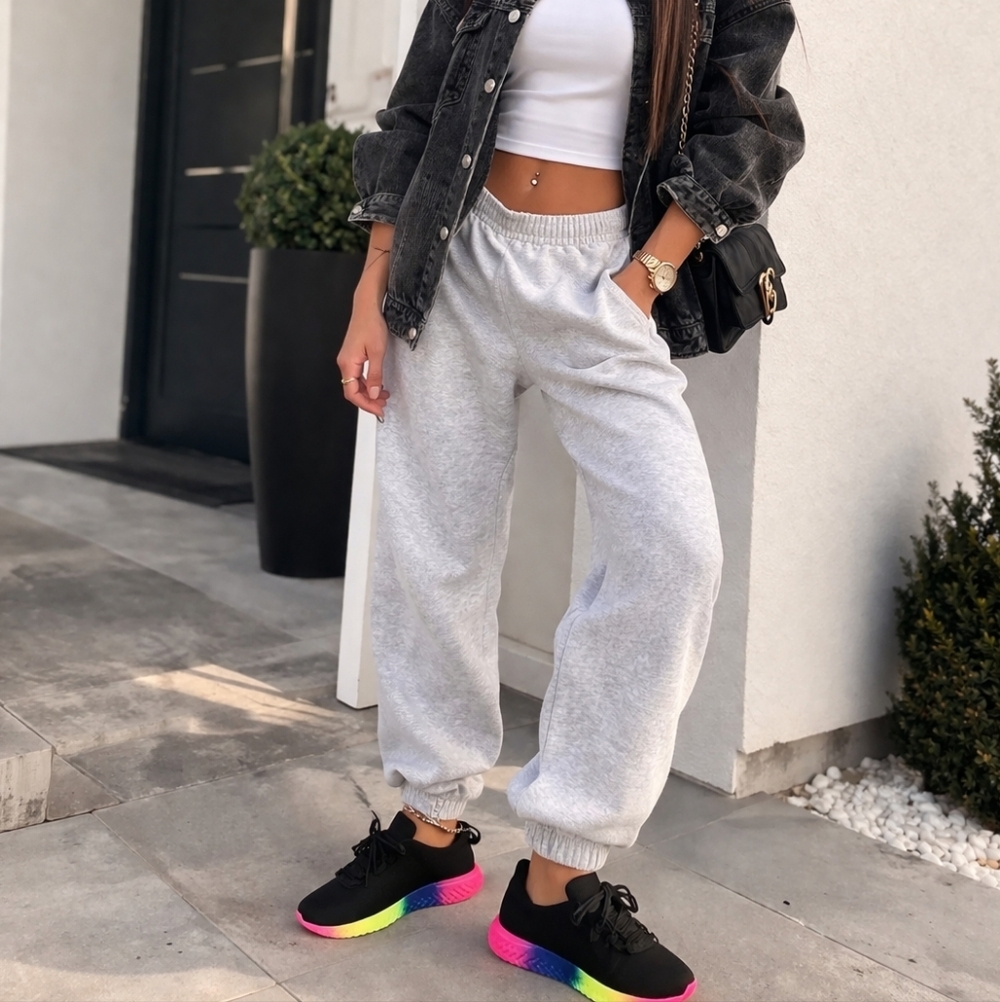 Women's Black Multicolor Sneakers Lightweight Round Toe Size 8